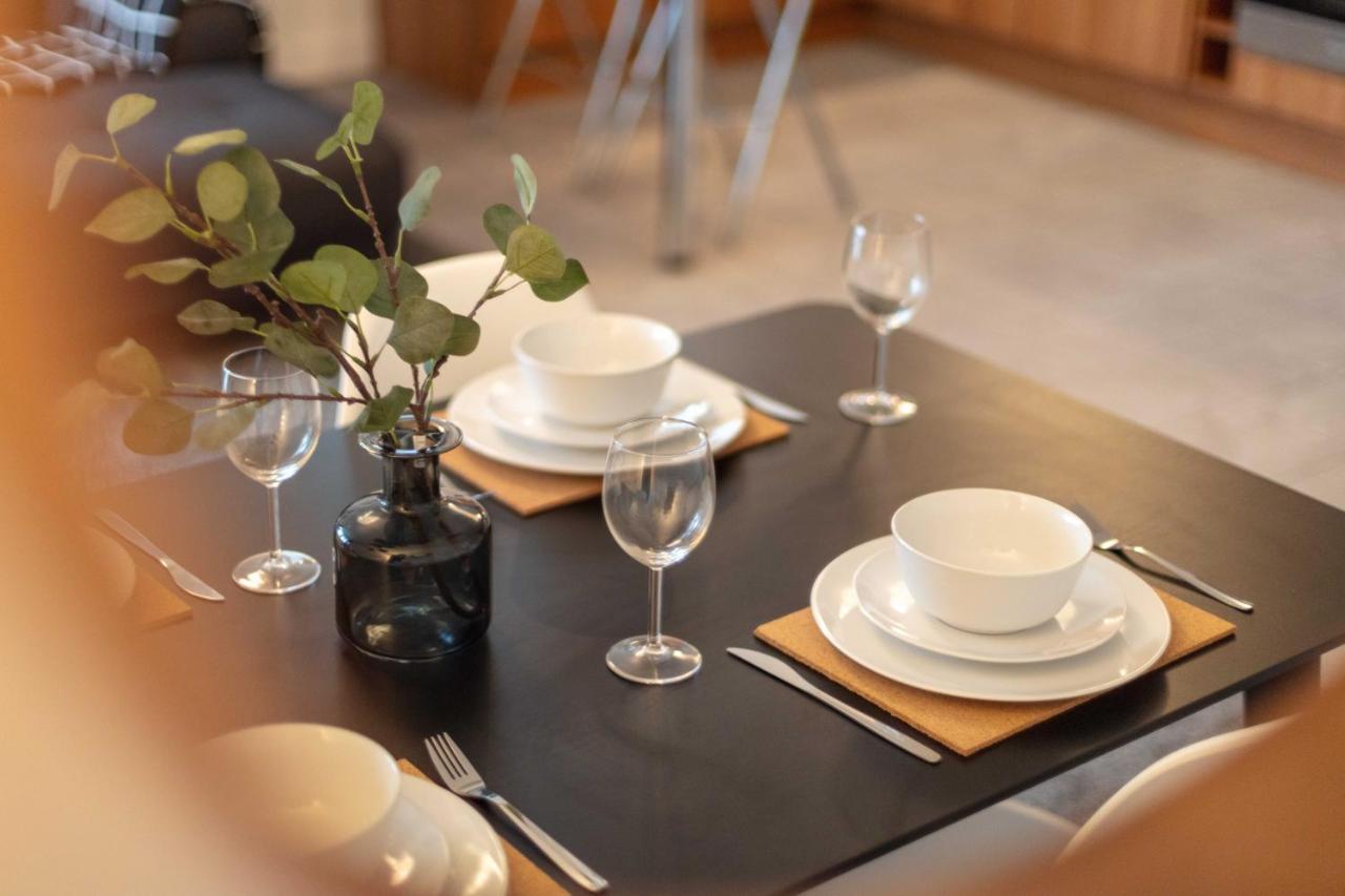 Walker Suite No73 - Donnini Apartments Kilmarnock Bagian luar foto